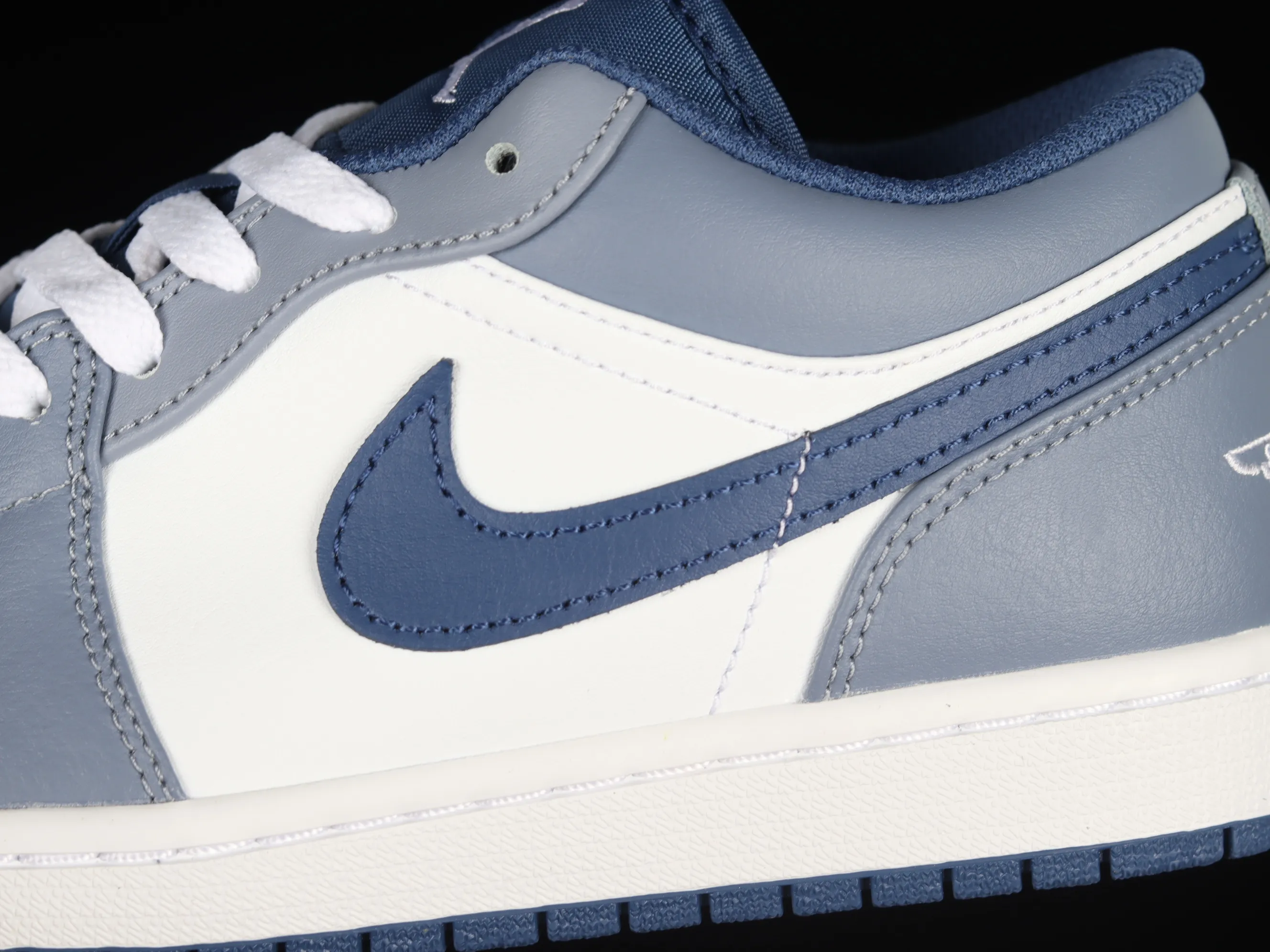 All categories Air Jordan Jordan series basketball shoes Air Jordan 1 Low G version pure original Air Jordan 1 Low AJ1 Joe 1 navy blue low-top cultural and leisure sports sneakers 553558-414